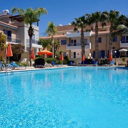 Villa Ilios In Kato Paphos Bagian luar foto