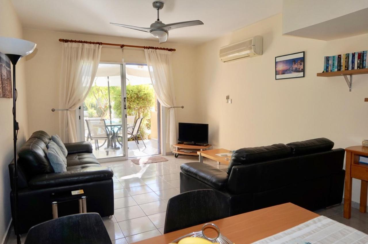 Villa Ilios In Kato Paphos Bagian luar foto