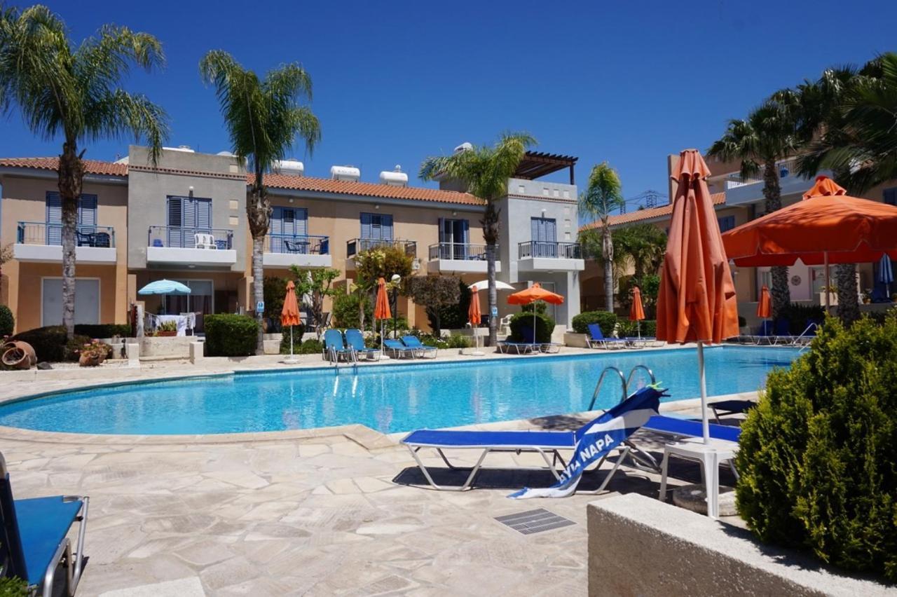 Villa Ilios In Kato Paphos Bagian luar foto